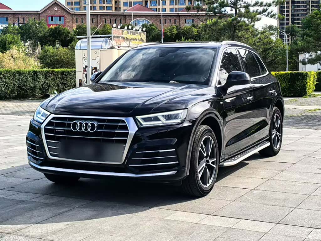 Audi Q5L, 2020 1