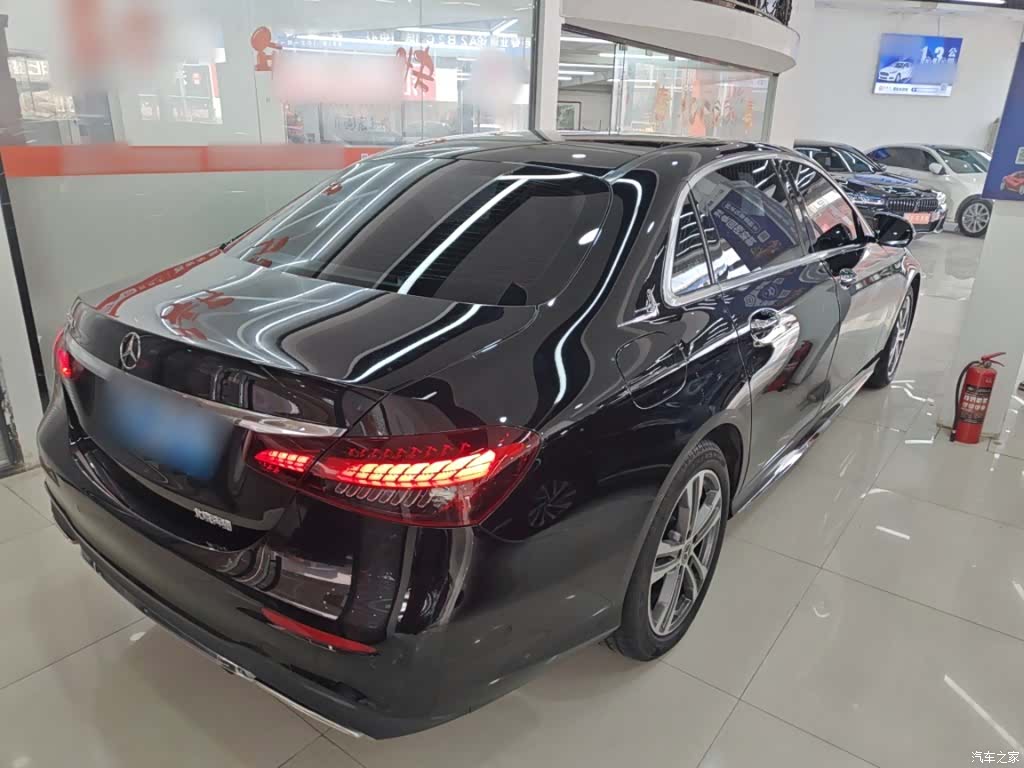 Mercedes-Benz E-Class, 2023 все фото