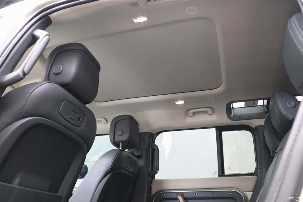 Land Rover Defender, 2021 22