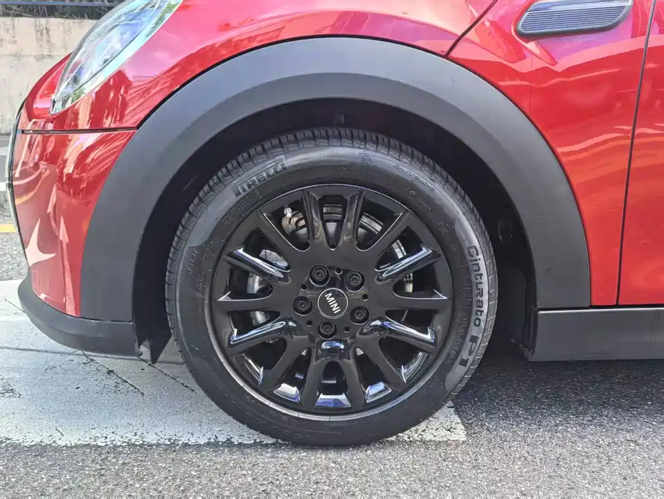 MINI MINI
