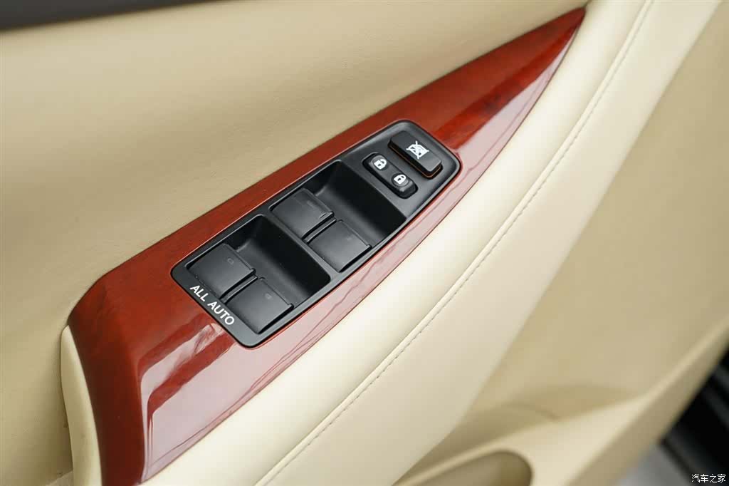Lexus ES, 2007 9