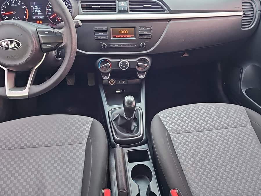 Kia K2 2017, фото 16