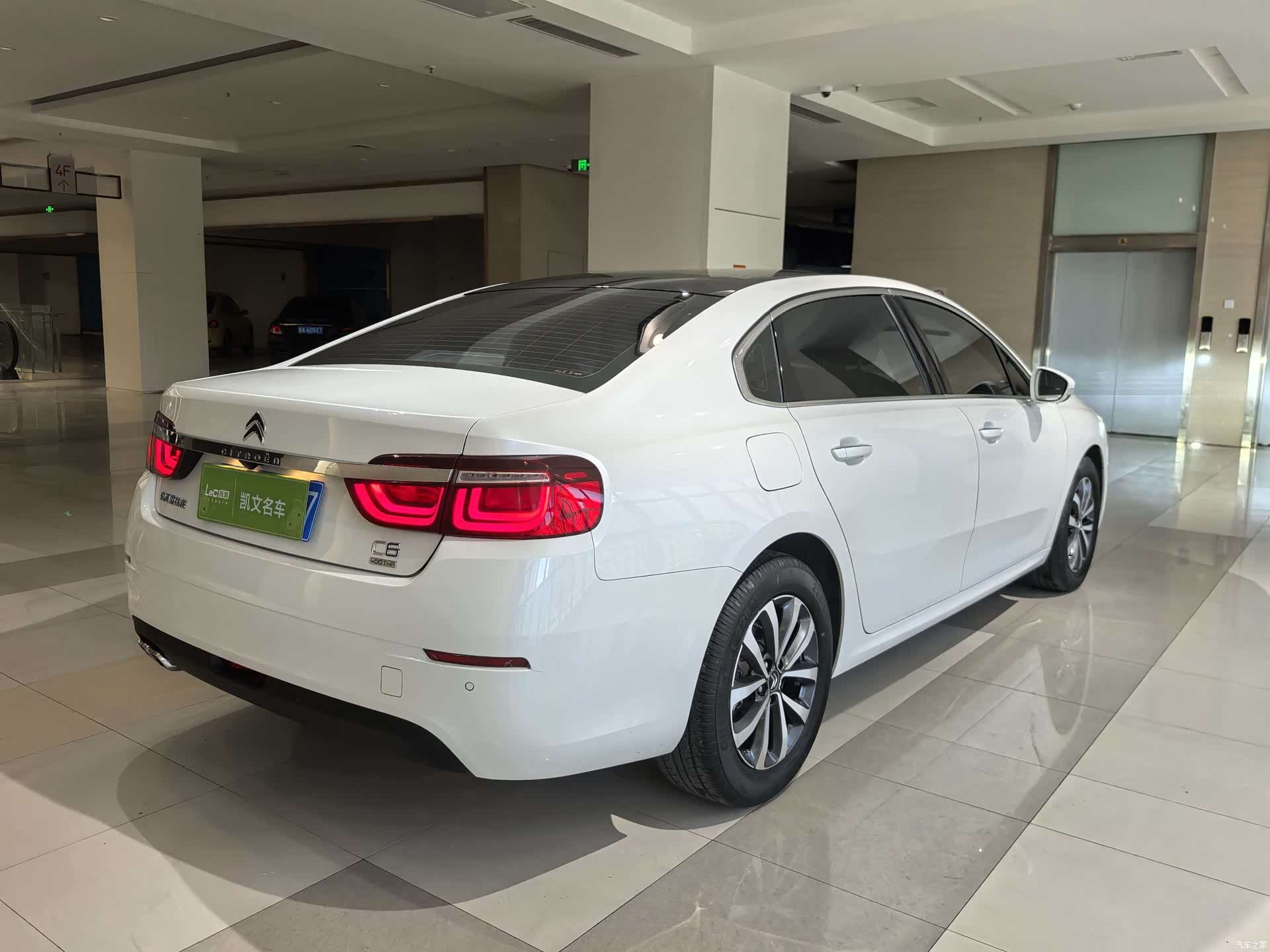 Citroen C6, 2021 14