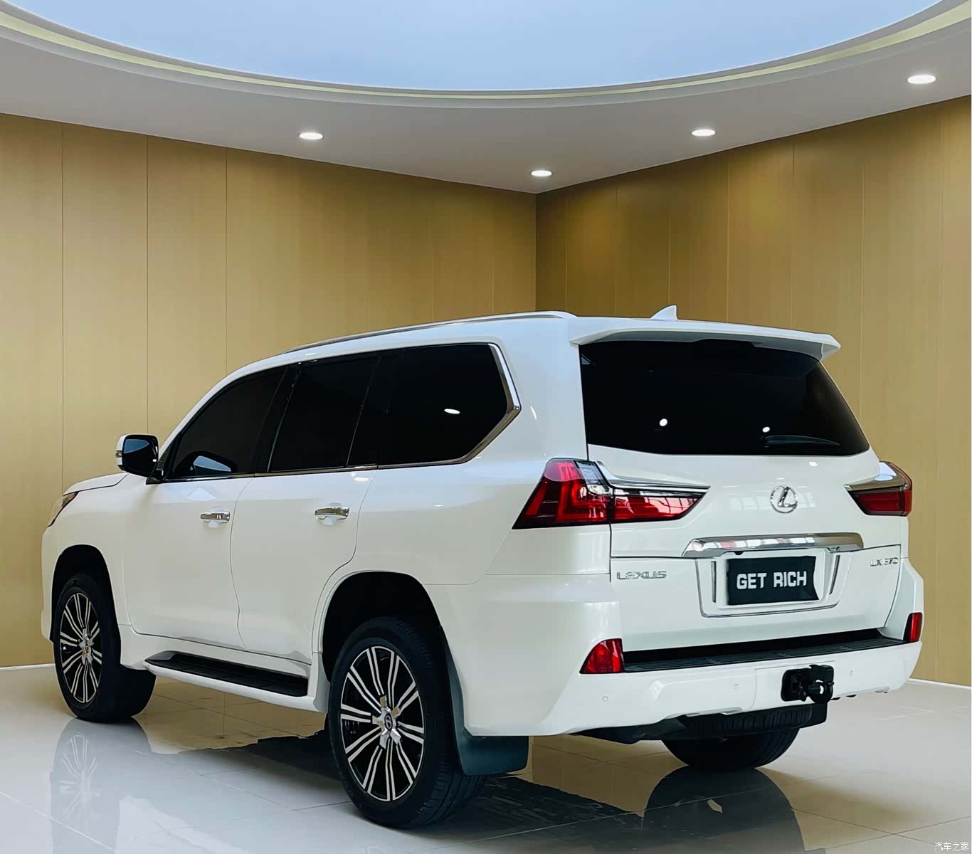Lexus LX, 2020 7