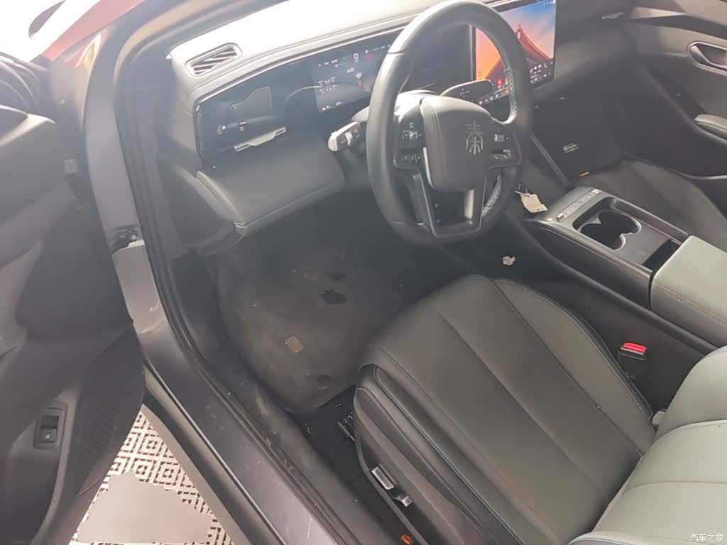 BYD Qin, 2025 16