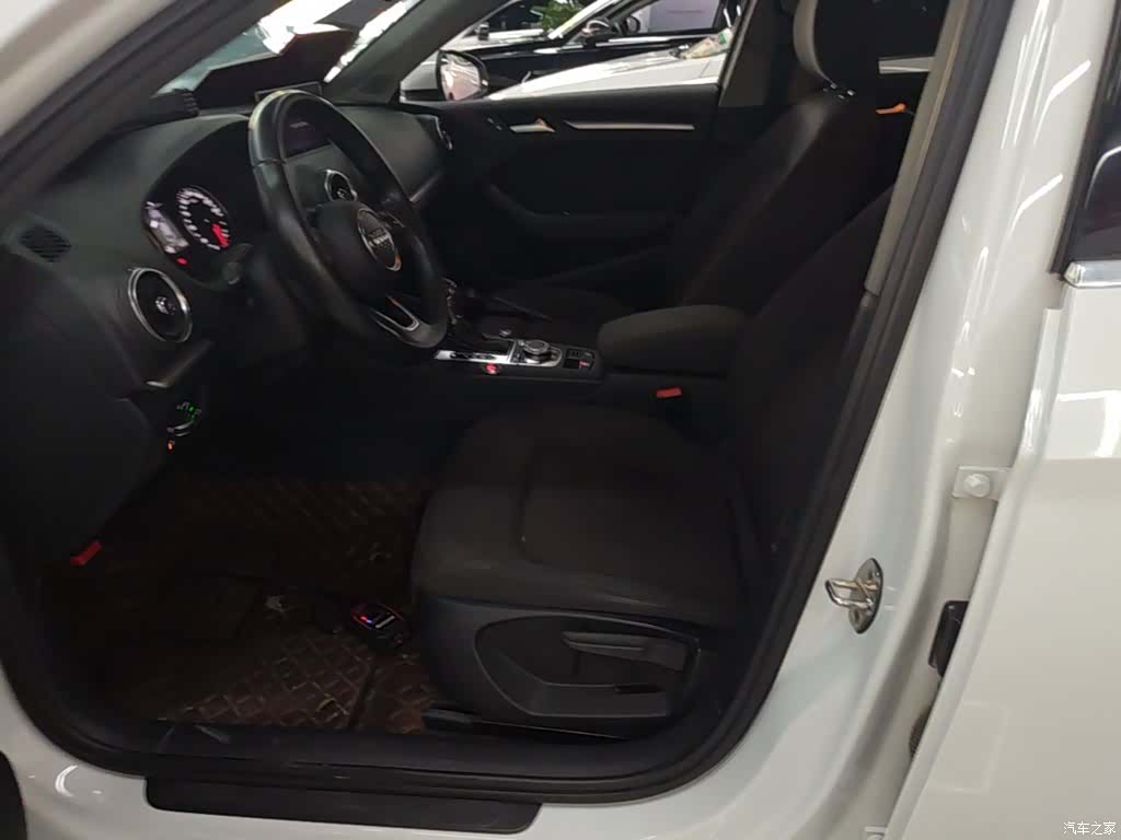 Audi A3, 2019 15