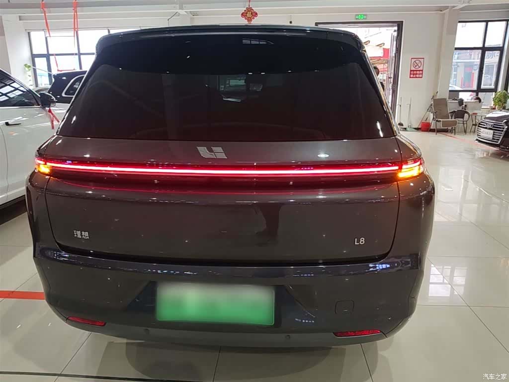 Li Auto L8, 2024 6