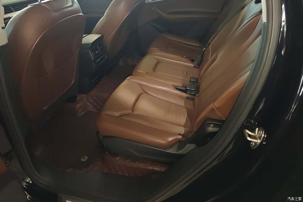 Audi Q7, 2016 11