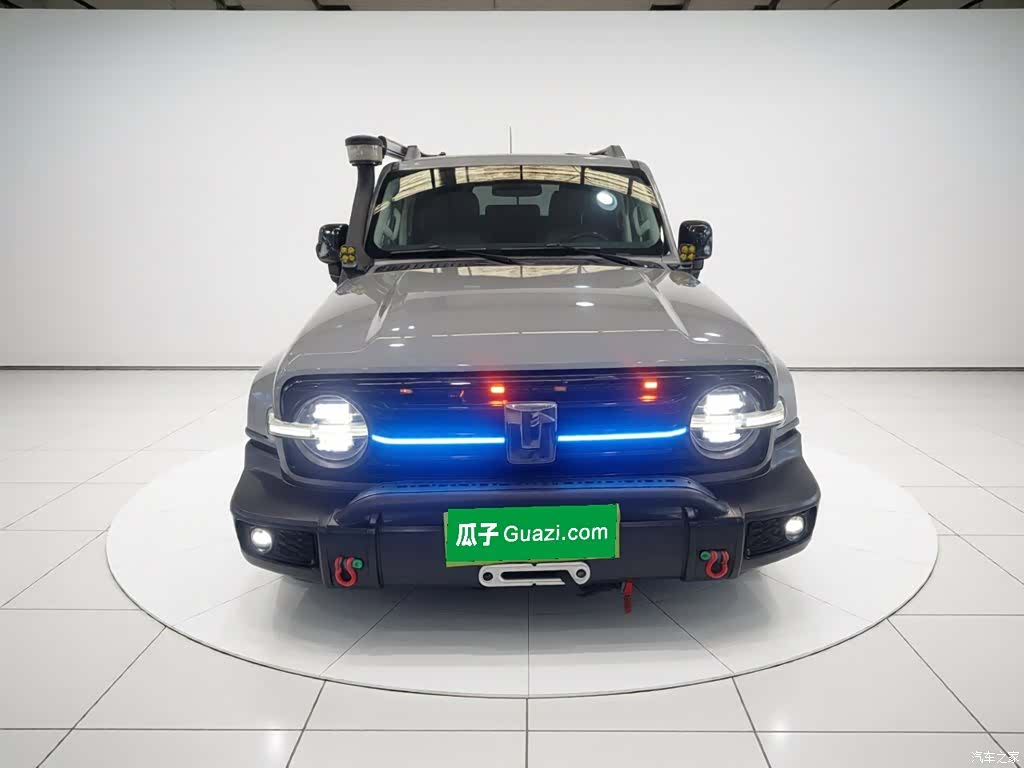 Tank 300, 2022 3