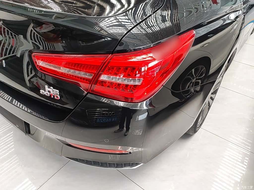 Hongqi H5, 2021 8