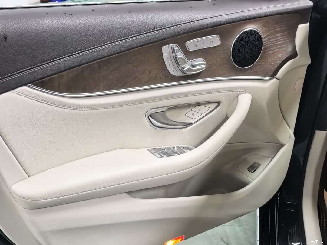 Mercedes-Benz E-Class, 2019 13