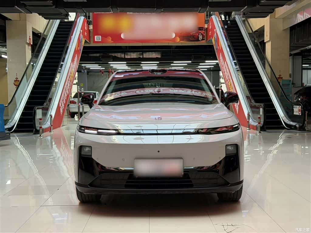 Leapmotor B10, 2025 11