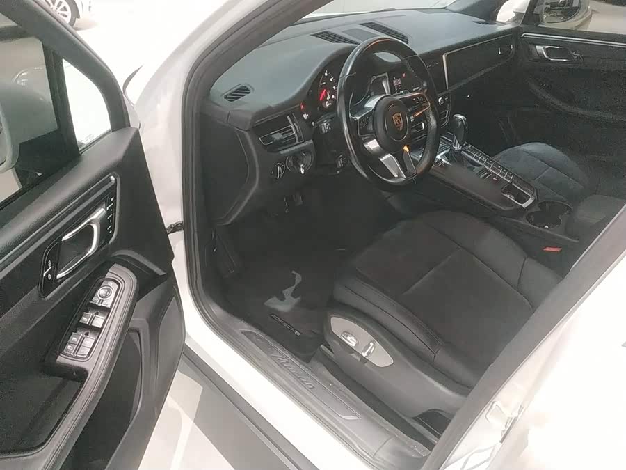 Porsche Macan 2019, фото 16