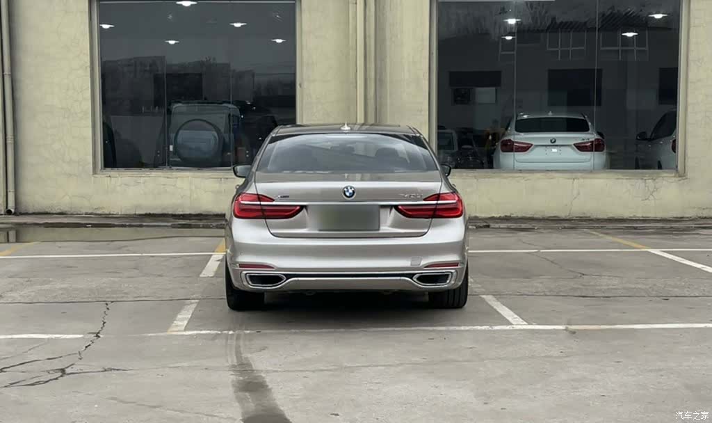 BMW 7 Series, 2017 12
