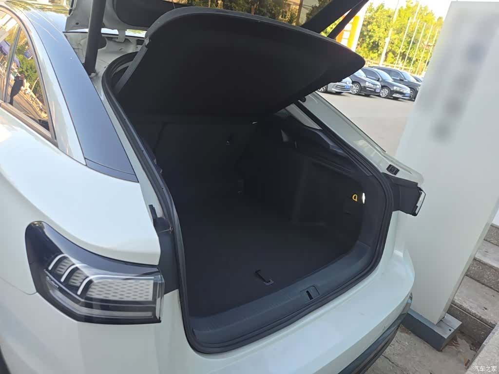 Volkswagen ID.7, 2025 19