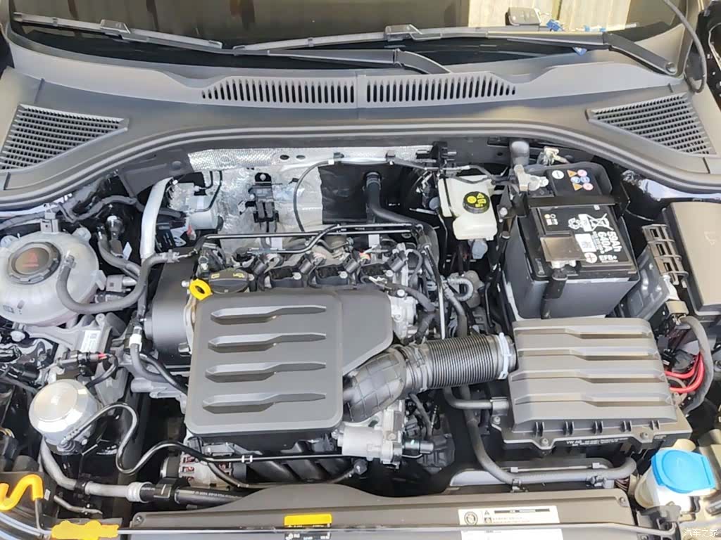 Volkswagen Lavida, 2024 20