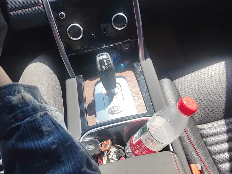 Land Rover Discover sports