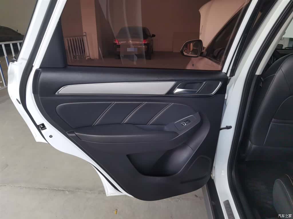 Roewe RX5, 2017 18