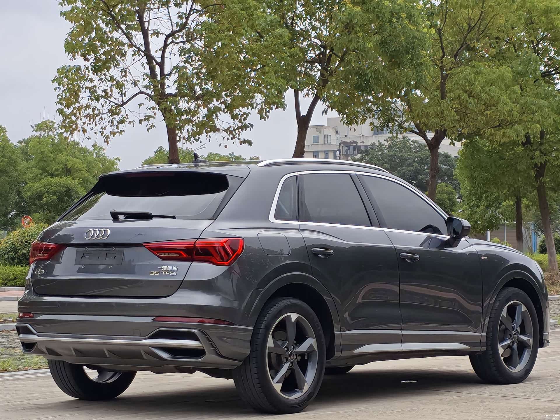 Audi Q3, 2022 все фото
