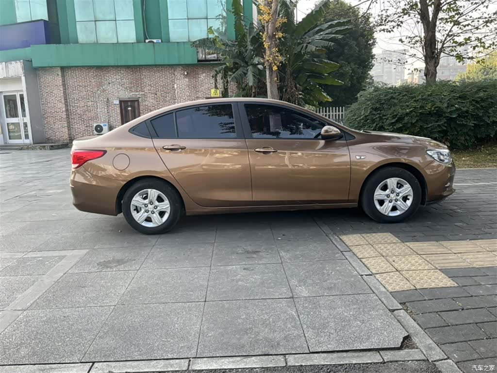 Chevrolet 320, 2018 11