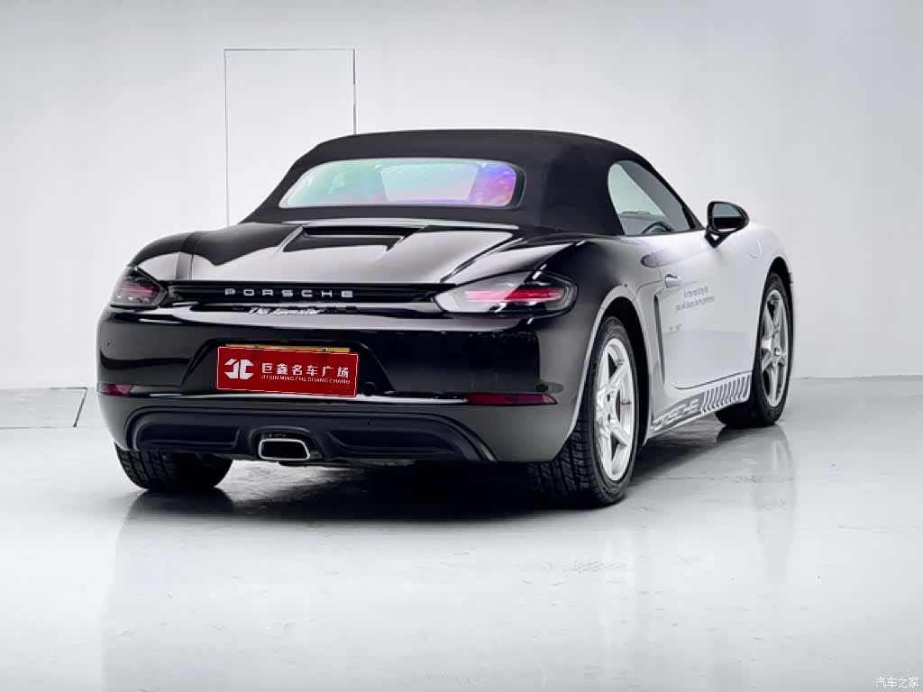 Porsche Boxster, 2018 все фото