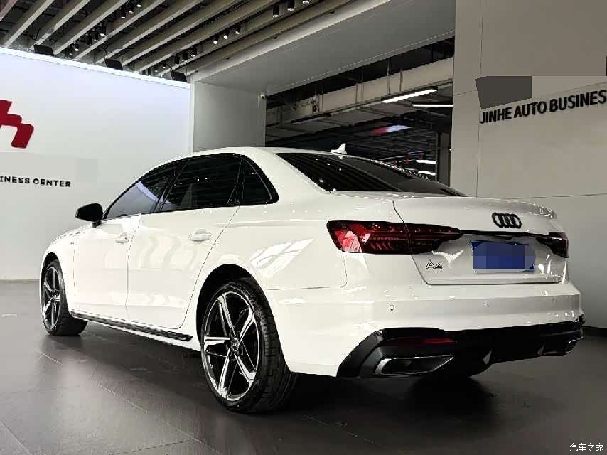 Audi A4L, 2023 7