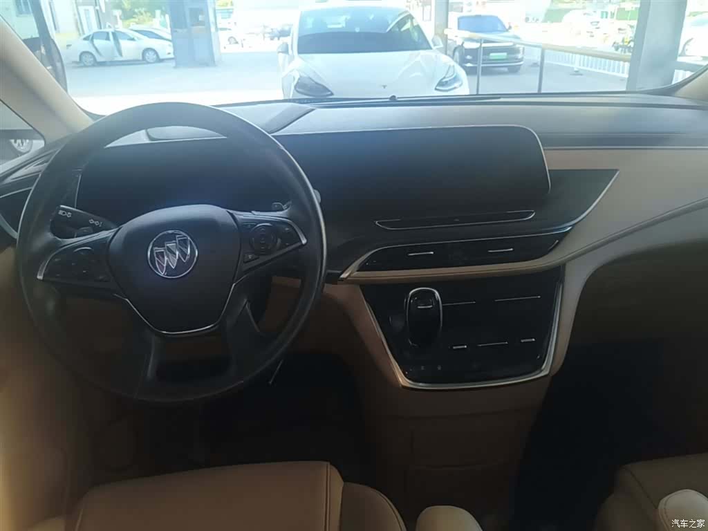 Buick GL8, 2021 10