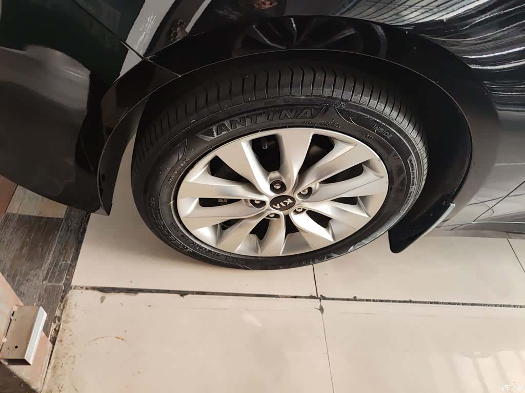 Kia K5, 2017 25