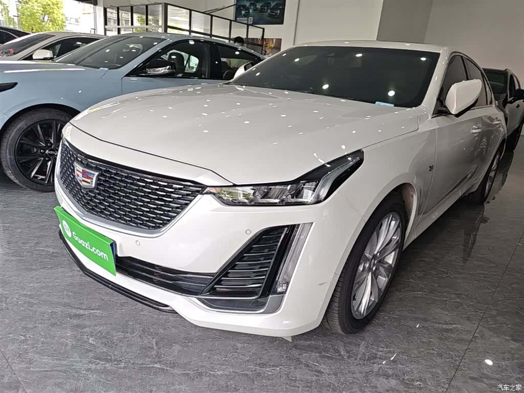 Cadillac CT5, 2023 1