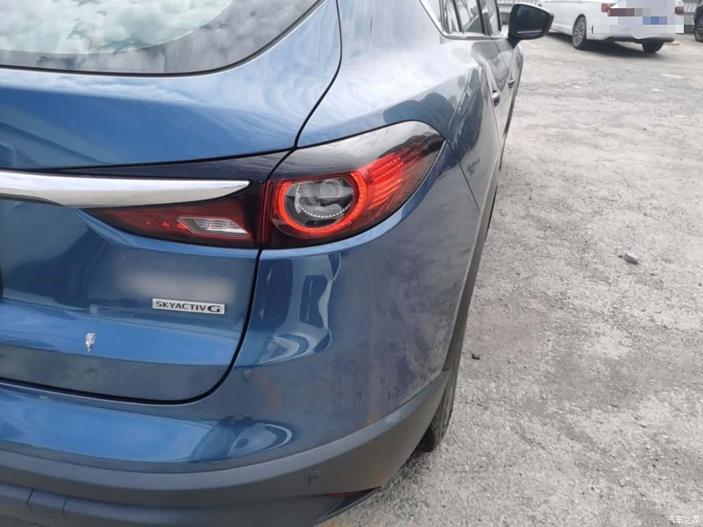 Mazda CX-4, 2021 24
