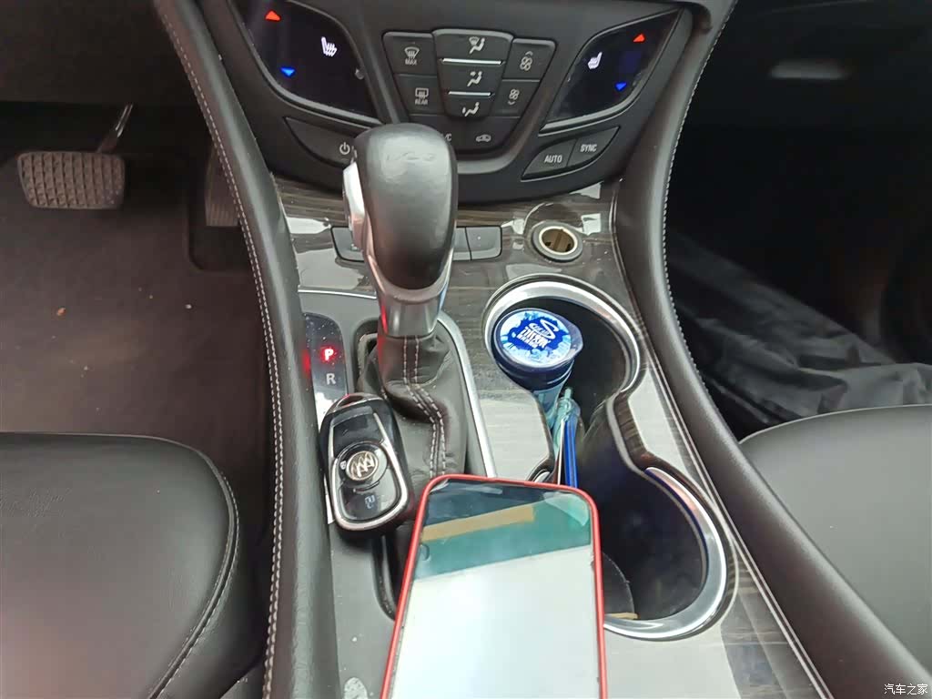 Buick Envision Plus, 2020 10