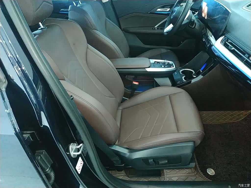 BMW X1, 2023 25
