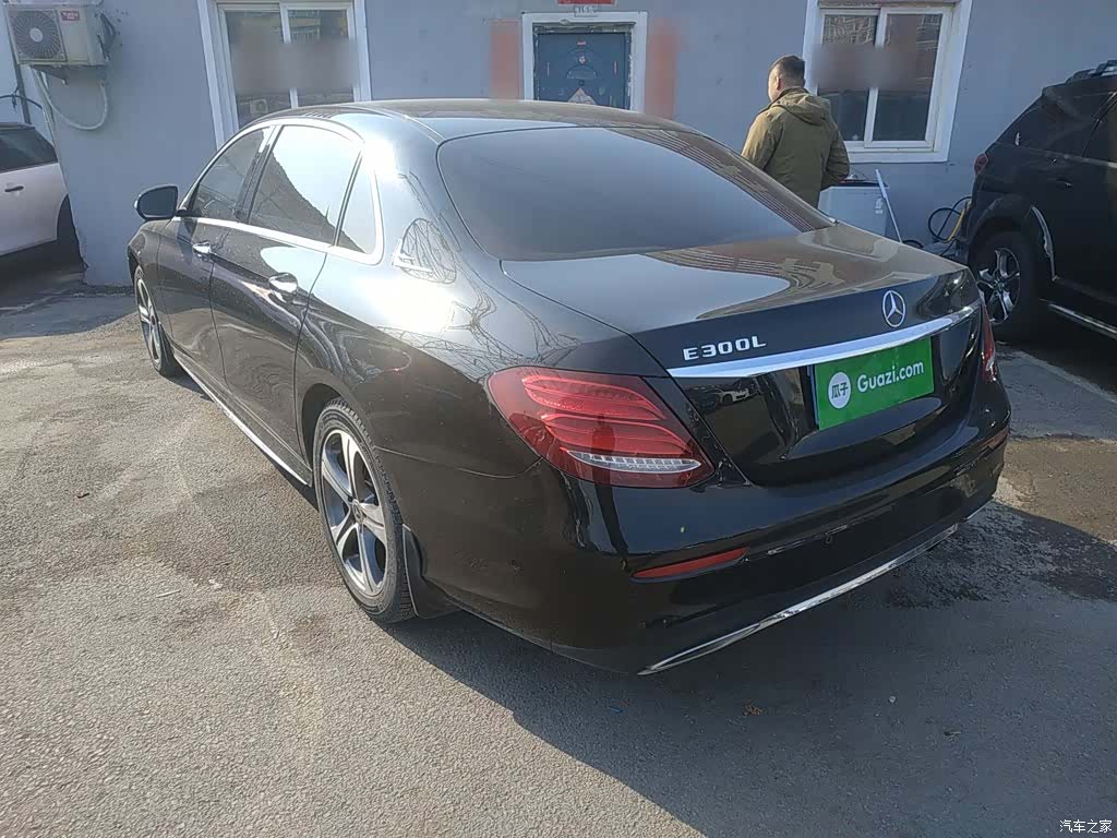 Mercedes-Benz E-Class, 2017 23
