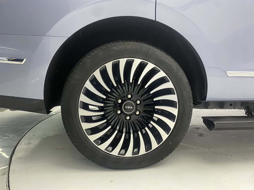 Lincoln Navigator, 2023 11