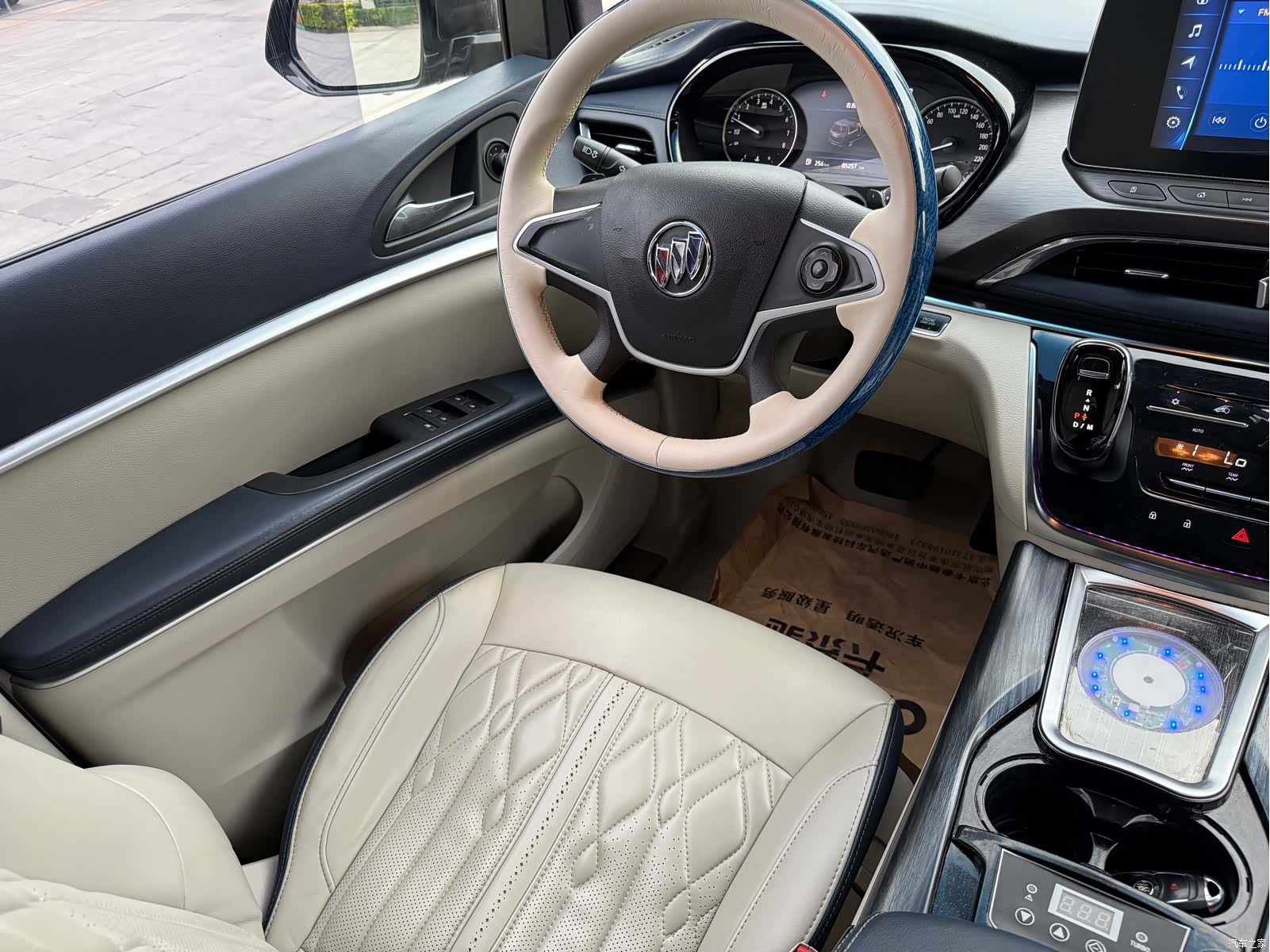 Buick GL8, 2021 15