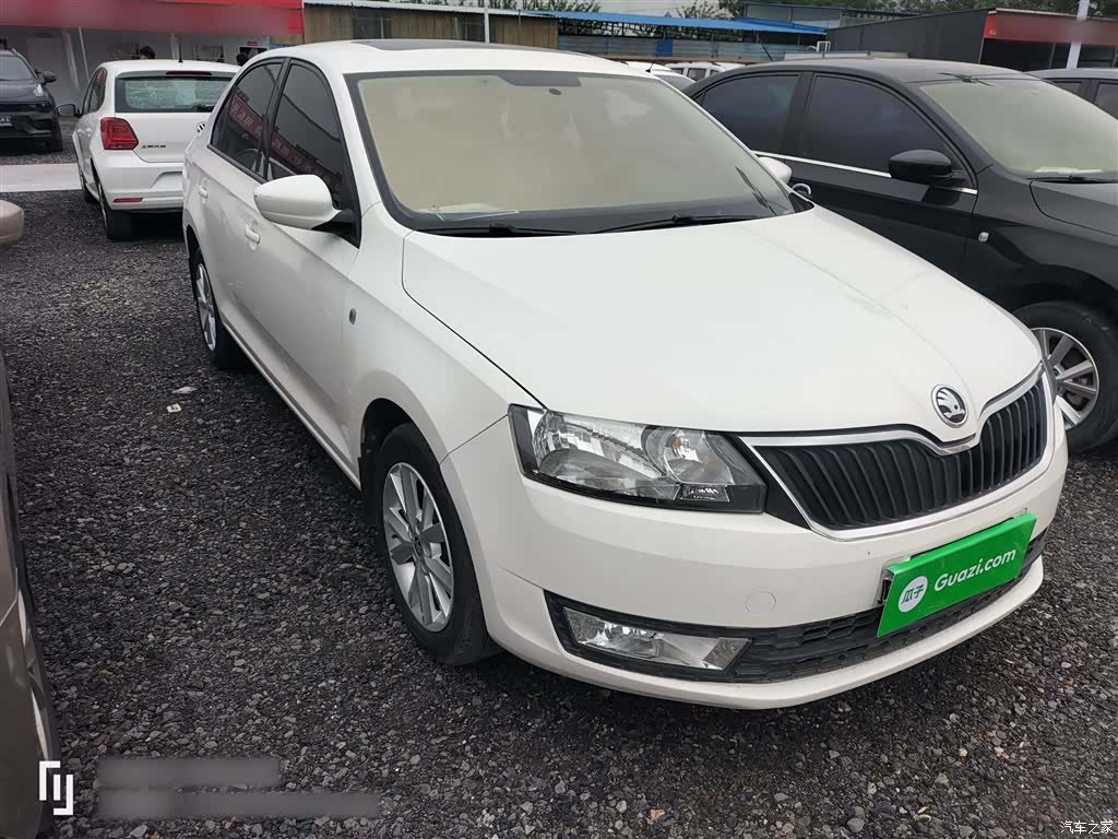Skoda Rapid, 2017 4