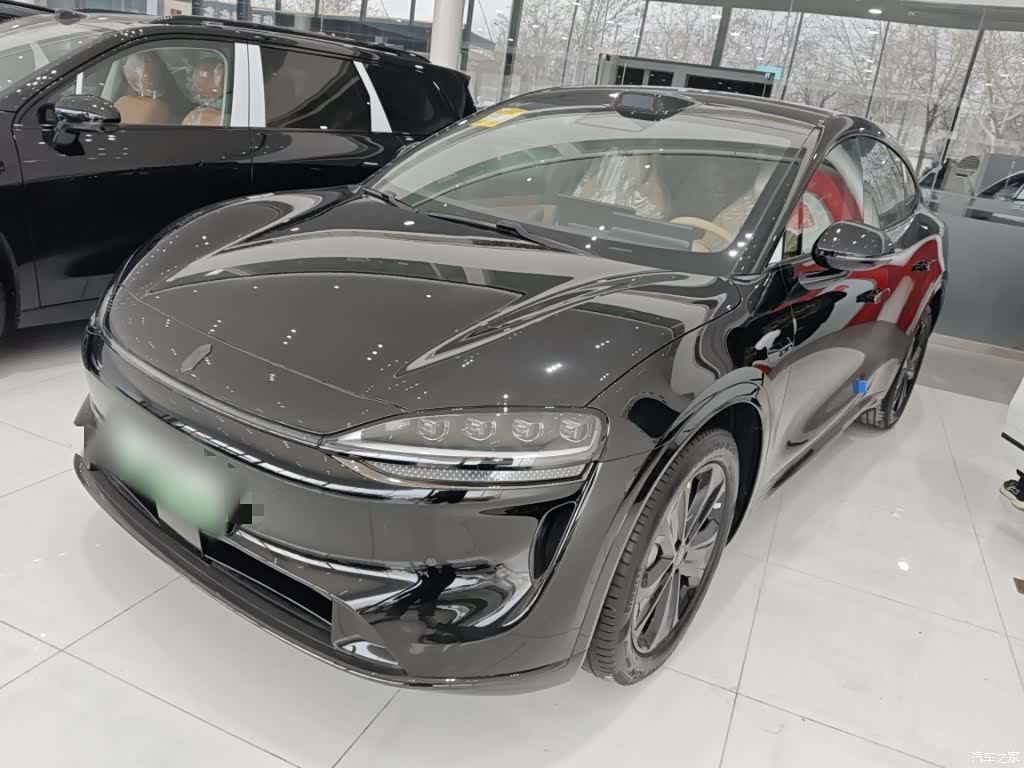 Luxeed R7, 2026 2