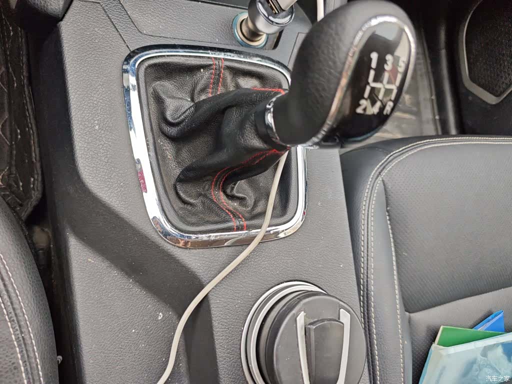 Geely X6, 2018 7