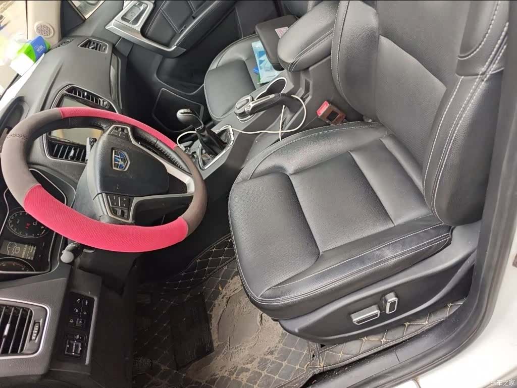 Geely X6, 2018 13