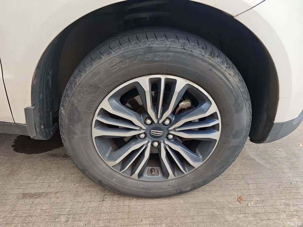 Geely X6, 2018 23