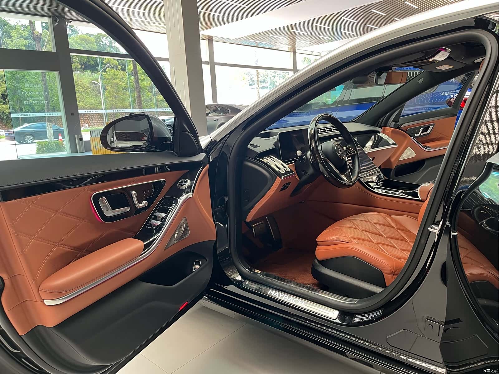Maybach S-Class, 2023 6