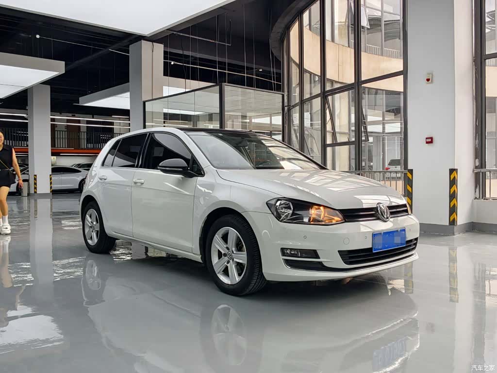 Volkswagen Golf, 2017 3