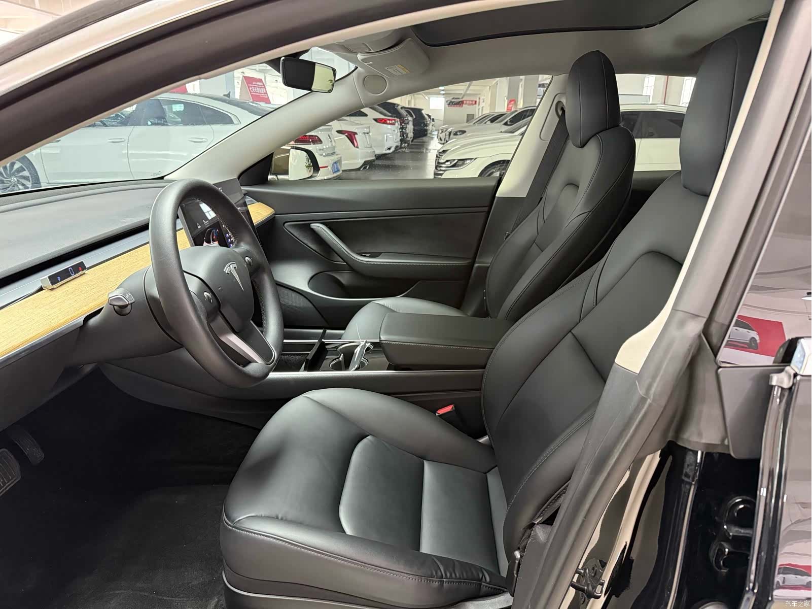 Tesla Model 3, 2020 6