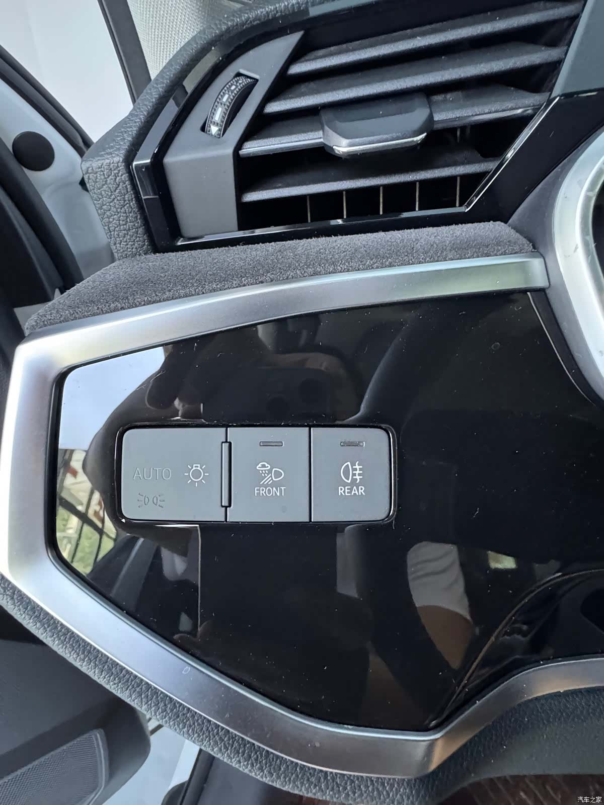 Audi Q3, 2022 23