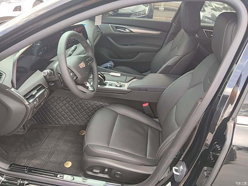 Cadillac CT5, 2024 15