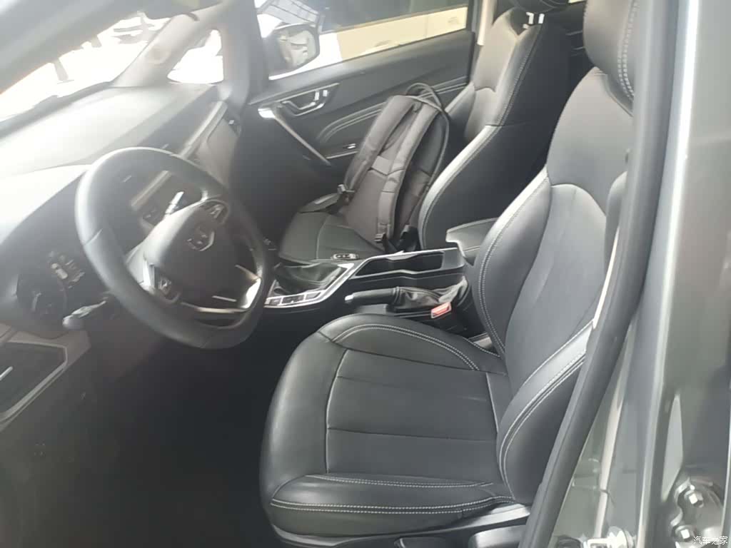 Geely X3, 2020 11