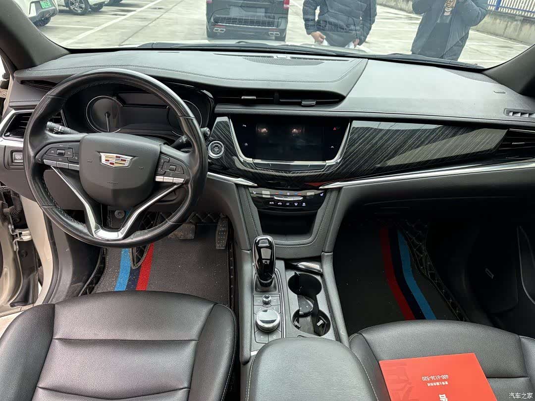 Cadillac XT6, 2023 все фото