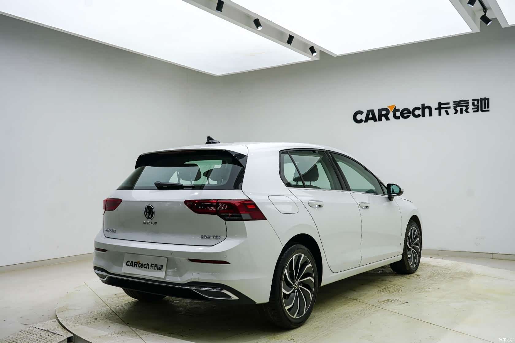 Volkswagen Golf, 2021 21