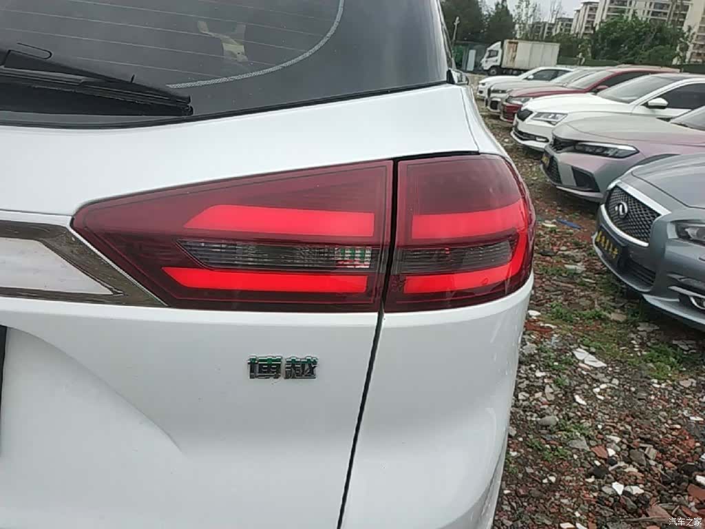 Geely Boyue, 2019 8