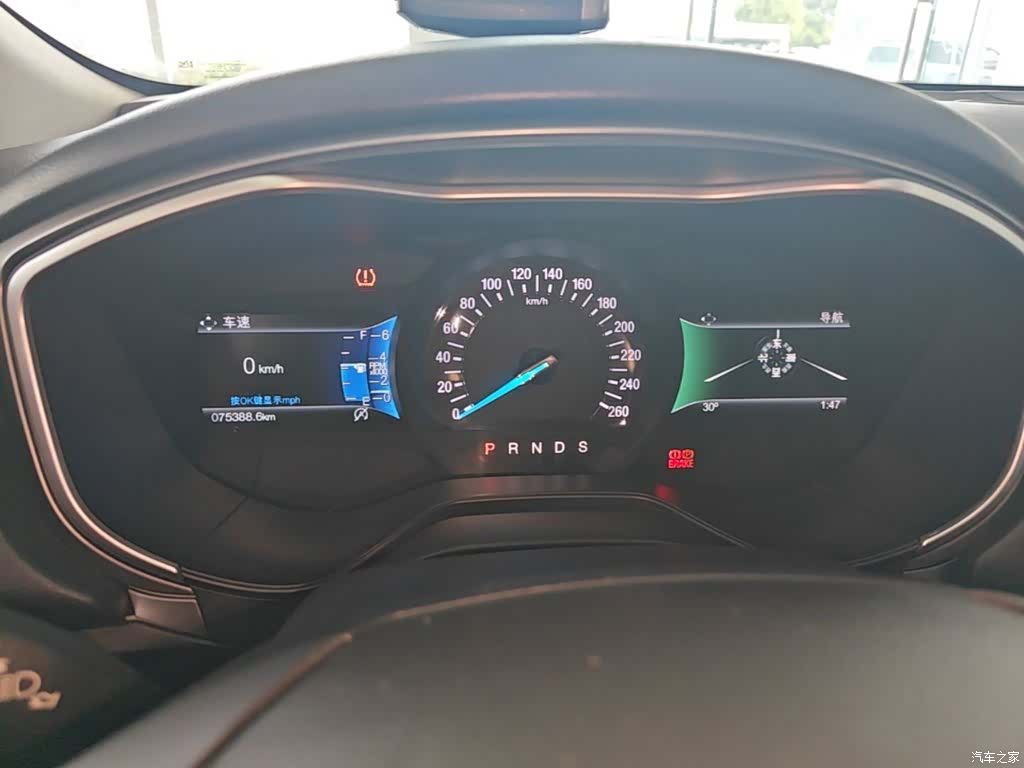 Ford Mondeo, 2017 12